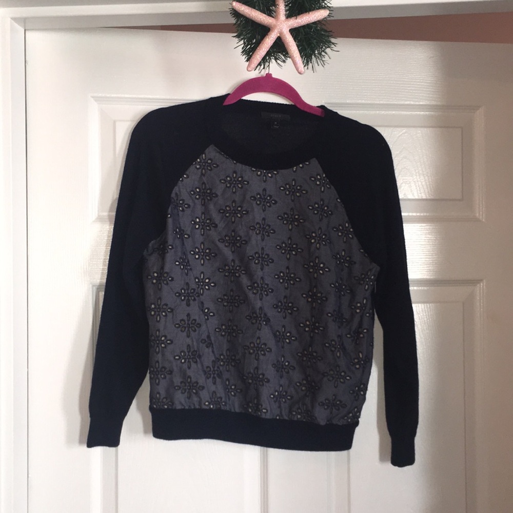J crew pullover size Medium MAKE AN OFFER